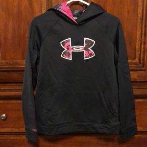 Under Armour sweatshirt